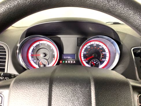 Used 2019 Dodge Grand Caravan SE w/ UConnect Hands-Free Group FWD image 20