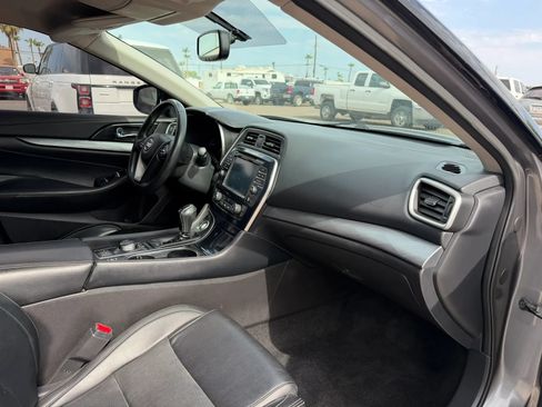 Used 2018 Nissan Maxima 3.5 SV FWD image 29