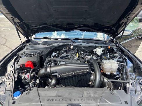 Used 2024 Ford Mustang Coupe RWD image 22