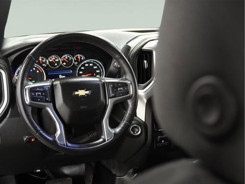 Used 2019 Chevrolet Silverado 1500 LT w/ All-Star Edition AWD/4WD image 26