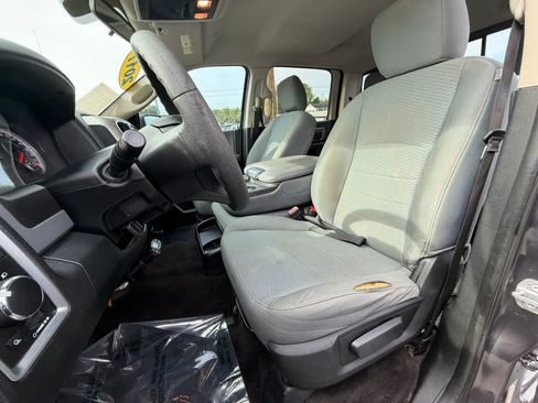 Used 2017 RAM 1500 Classic SLT image 18