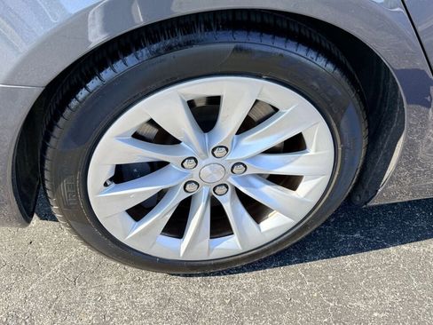 Used 2017 Tesla Model S 100D image 13