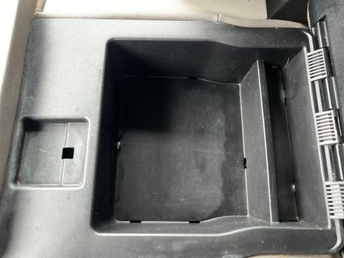 Used 2020 Ford F150 XLT image 25