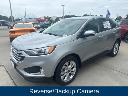 Used 2021 Ford Edge Titanium w/ Cargo Accessory Package FWD image 3