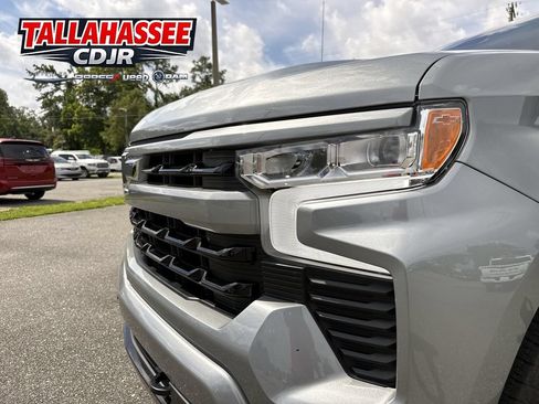 Used 2025 Chevrolet Silverado 1500 RST w/ Convenience Package II AWD/4WD image 10