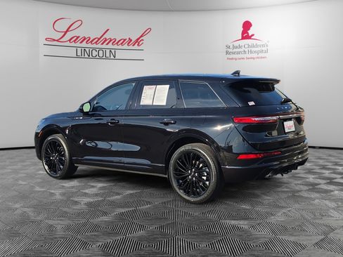 Certified 2024 Lincoln Corsair AWD w/ Equipment Group 102A image 3