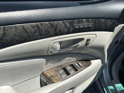Used 2008 Lexus LS 460 RWD image 14