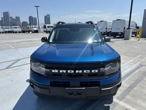 Used 2023 Ford Bronco Sport Outer Banks w/ Tech Package AWD/4WD image 8