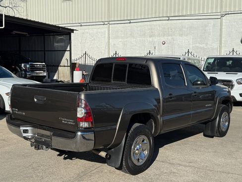 Used 2013 Toyota Tacoma PreRunner w/ SR5 Pkg image 4