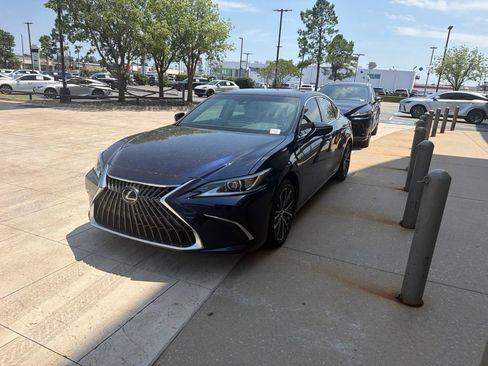 Certified 2025 Lexus ES 350 w/ Premium Package FWD image 1