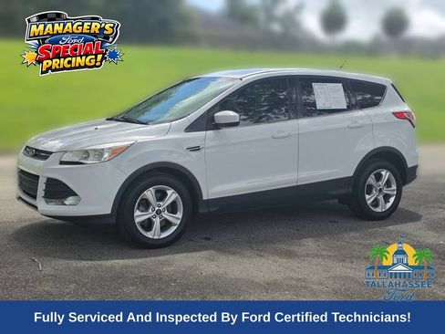 Used 2015 Ford Escape SE FWD image 1
