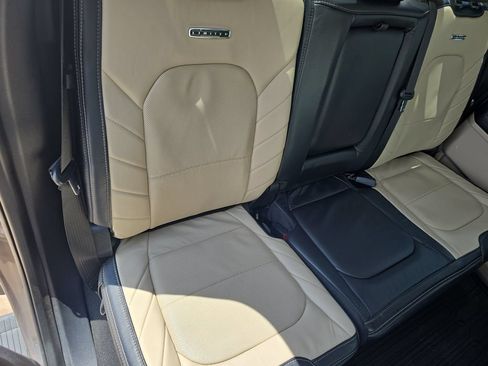 Used 2020 Ford F350 Limited AWD/4WD image 12