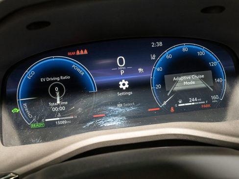 Used 2025 Toyota Camry XSE image 18