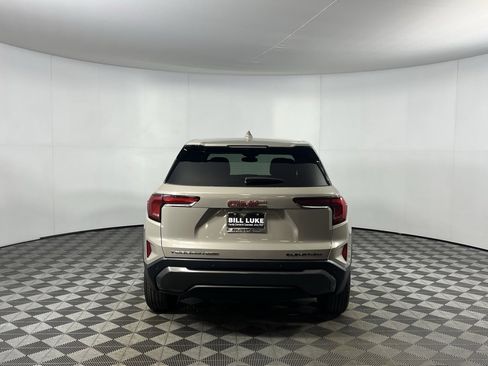 Used 2025 GMC Terrain Elevation image 8