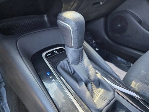 Used 2021 Toyota Corolla SE w/ Carpet Mat Package (TMS) FWD image 18