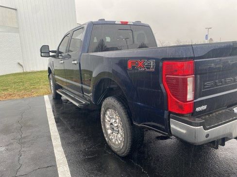 Used 2022 Ford F250 XLT w/ XLT Premium Package image 8