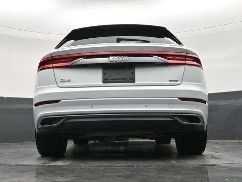 Used 2019 Audi Q8 Premium Plus w/ Premium Plus AWD/4WD image 23