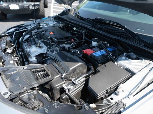 Certified 2023 Honda Civic Sport image 32