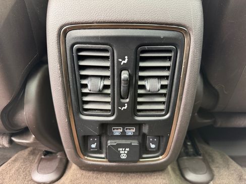 Used 2017 Jeep Grand Cherokee Summit w/ Platinum Series Group AWD/4WD image 30