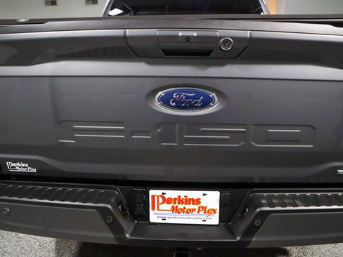 Used 2021 Ford F150 Lariat w/ Equipment Group 502A High image 8