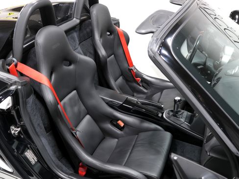 Used 2011 Porsche Boxster Spyder image 50