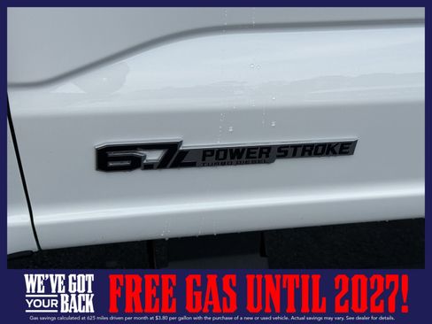 New 2026 Ford F250 Lariat w/ Black Appearance Package AWD/4WD image 9