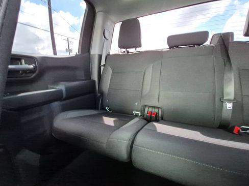 Certified 2025 Chevrolet Silverado 1500 Custom w/ LPO, Dark Essentials Package RWD image 4