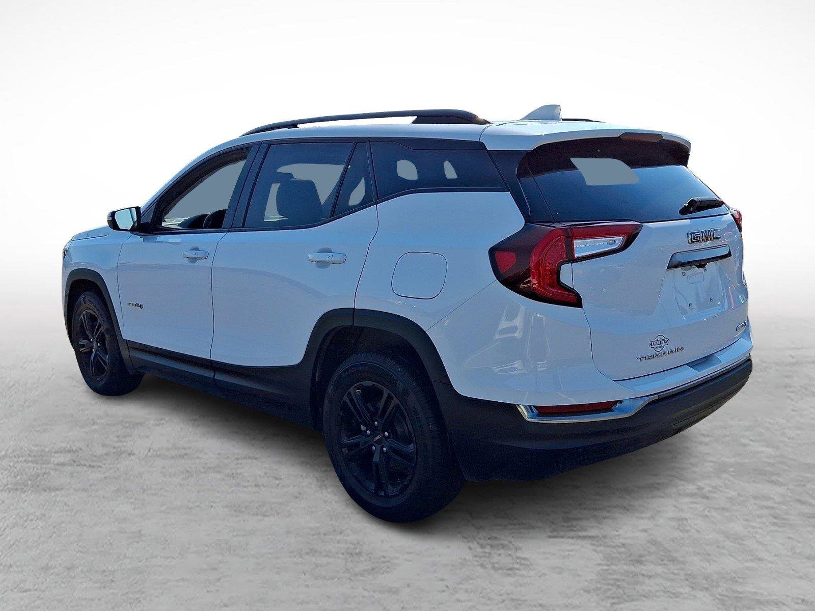 Used 2022 GMC Terrain AT4 AWD/4WD image 4