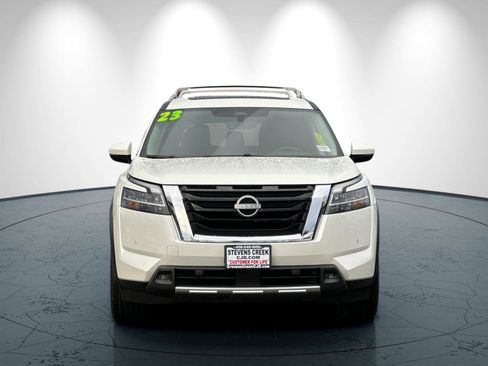Used 2023 Nissan Pathfinder Platinum w/ Cargo Package image 9