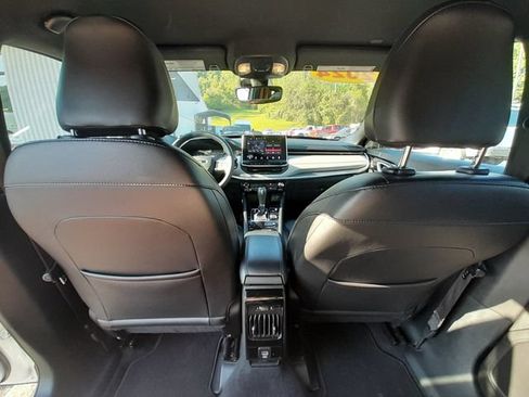 Used 2024 Jeep Compass Limited AWD/4WD image 40