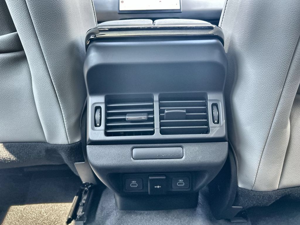 New 2026 Land Rover Range Rover Evoque S AWD/4WD image 16