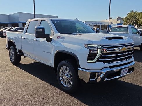 New 2025 Chevrolet Silverado 2500 LTZ w/ LTZ Convenience Package image 5