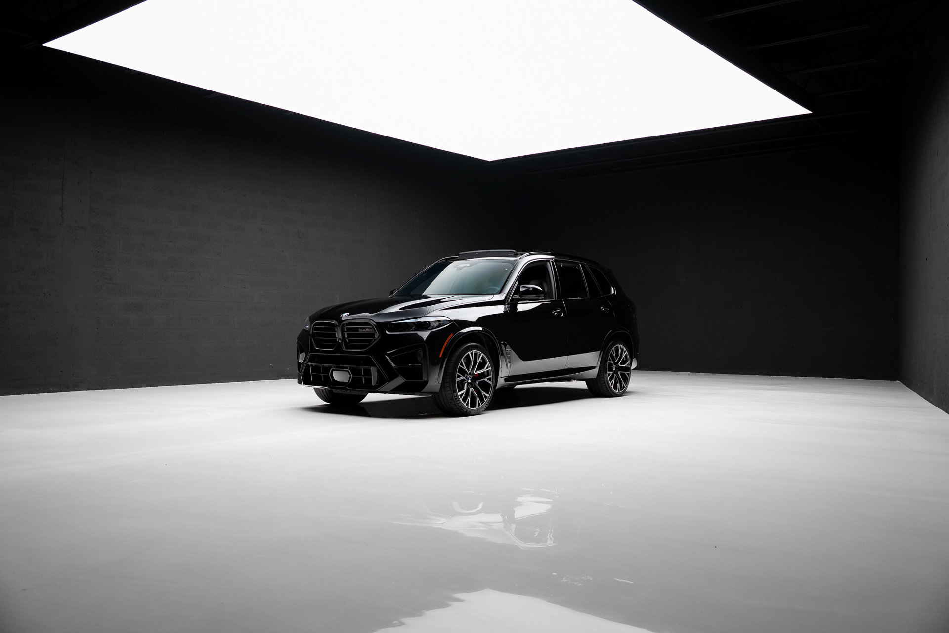 Used 2024 BMW X5 M Competition w/ Executive Package AWD/4WD image 90