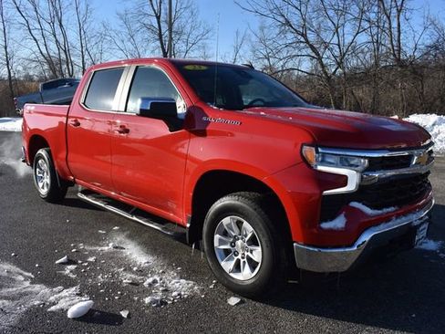 Used 2023 Chevrolet Silverado 1500 LT AWD/4WD image 10