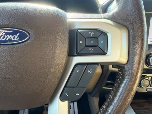Used 2019 Ford F150 Lariat w/ Equipment Group 501A Mid AWD/4WD image 26