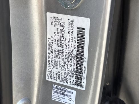 Used 2024 Honda CR-V Sport Touring image 31