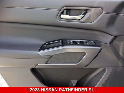 Certified 2023 Nissan Pathfinder SL AWD/4WD image 12