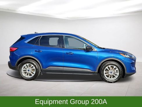 Used 2022 Ford Escape SE image 8