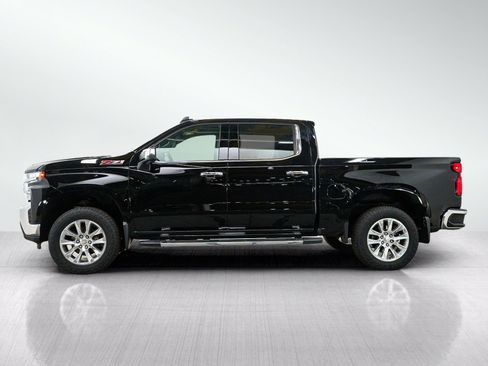 Used 2022 Chevrolet Silverado 1500 LTZ w/ Z71 Off-Road Package AWD/4WD image 2
