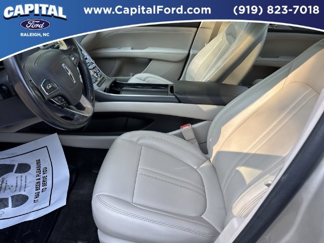 Used 2017 Lincoln MKZ Premiere FWD image 19