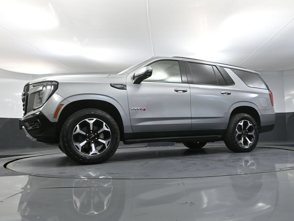 Used 2025 GMC Yukon AT4 AWD/4WD image 67