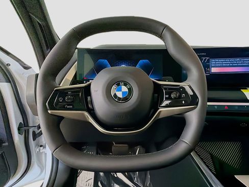 Used 2025 BMW X3 xDrive30 w/ Premium Package AWD/4WD image 10