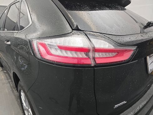 Used 2024 Ford Edge SEL image 14