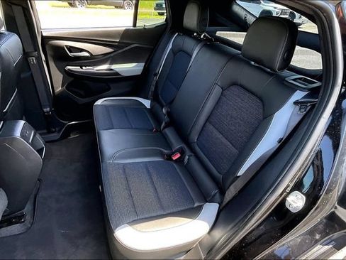 Used 2025 Buick Envista Preferred w/ Convenience II Package FWD image 22