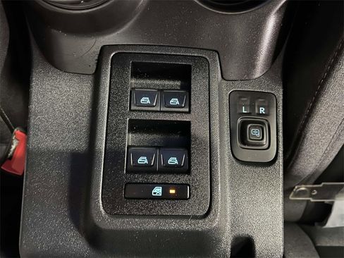 Used 2023 Ford Bronco Big Bend image 33