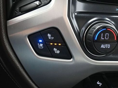 Used 2018 GMC Sierra 1500 SLT AWD/4WD image 30