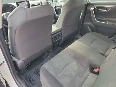 Used 2024 Toyota RAV4 XLE image 9