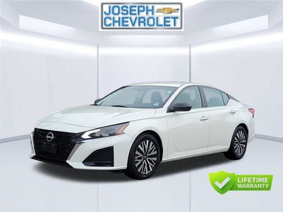 Used 2025 Nissan Altima 2.5 SV