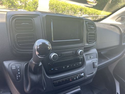 Used 2023 RAM ProMaster 2500 FWD image 12