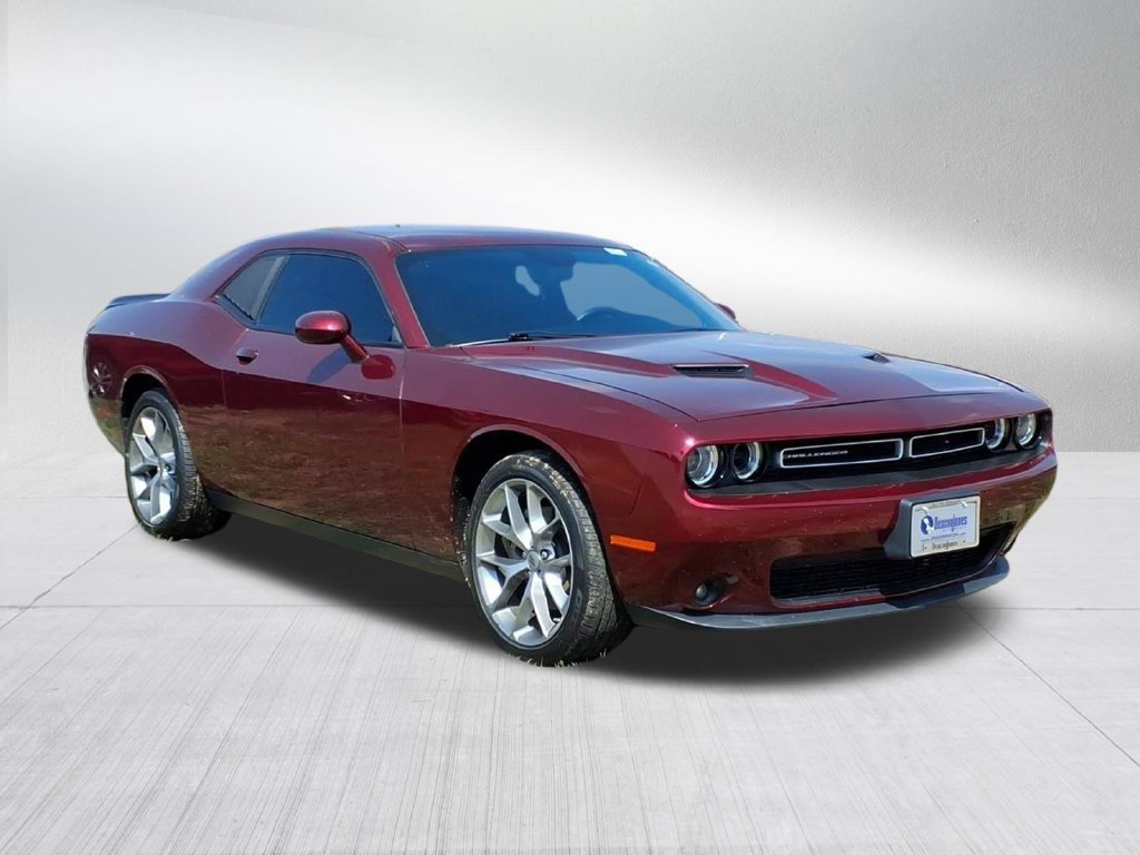 Used 2023 Dodge Challenger SXT w/ Plus Package RWD image 2